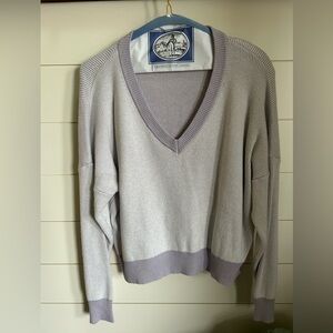 Debut V-Neck Sweater in Soft Lavender